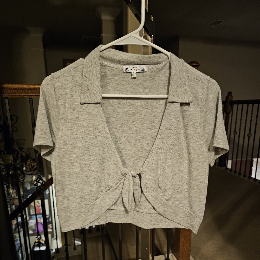 Love Tree Light Gray Tie-Front Crop Cardigan/Top ⚡️